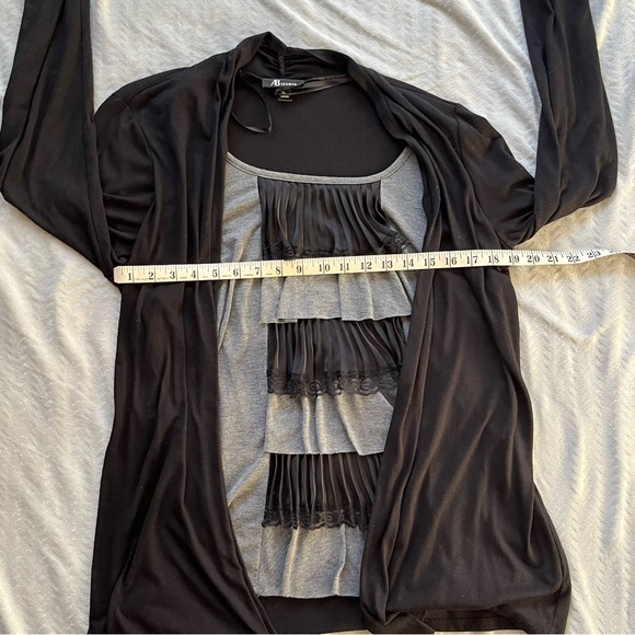 AB Studio Black Long Sleeve Blouse Wrap Size Extra Large Lace Detail Cardigan - Picture 2 of 4